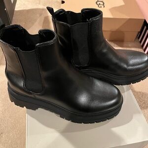 NEW Marc Fisher Black Ankle Booties